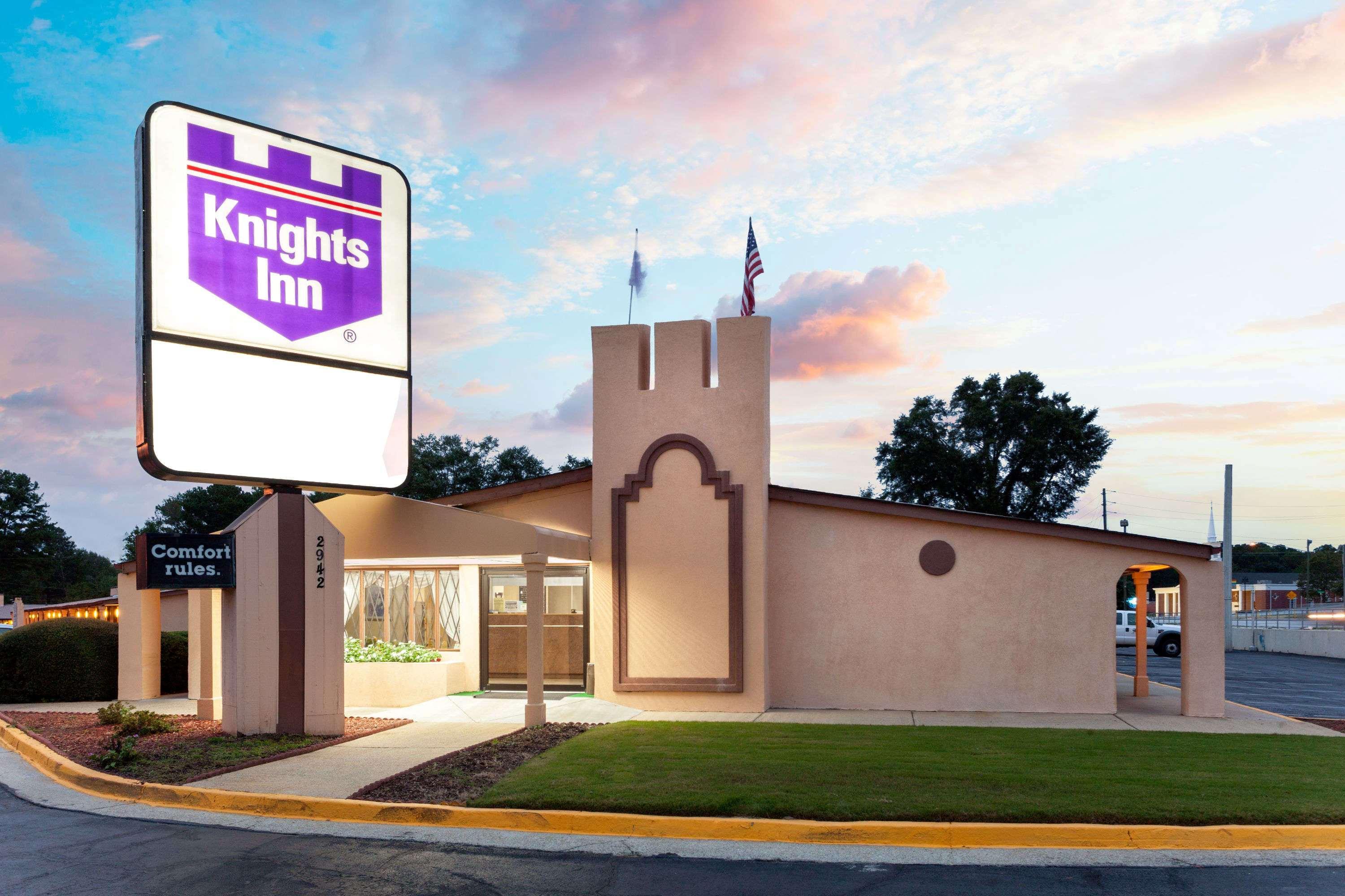 Knights Inn - Tucker Exterior foto